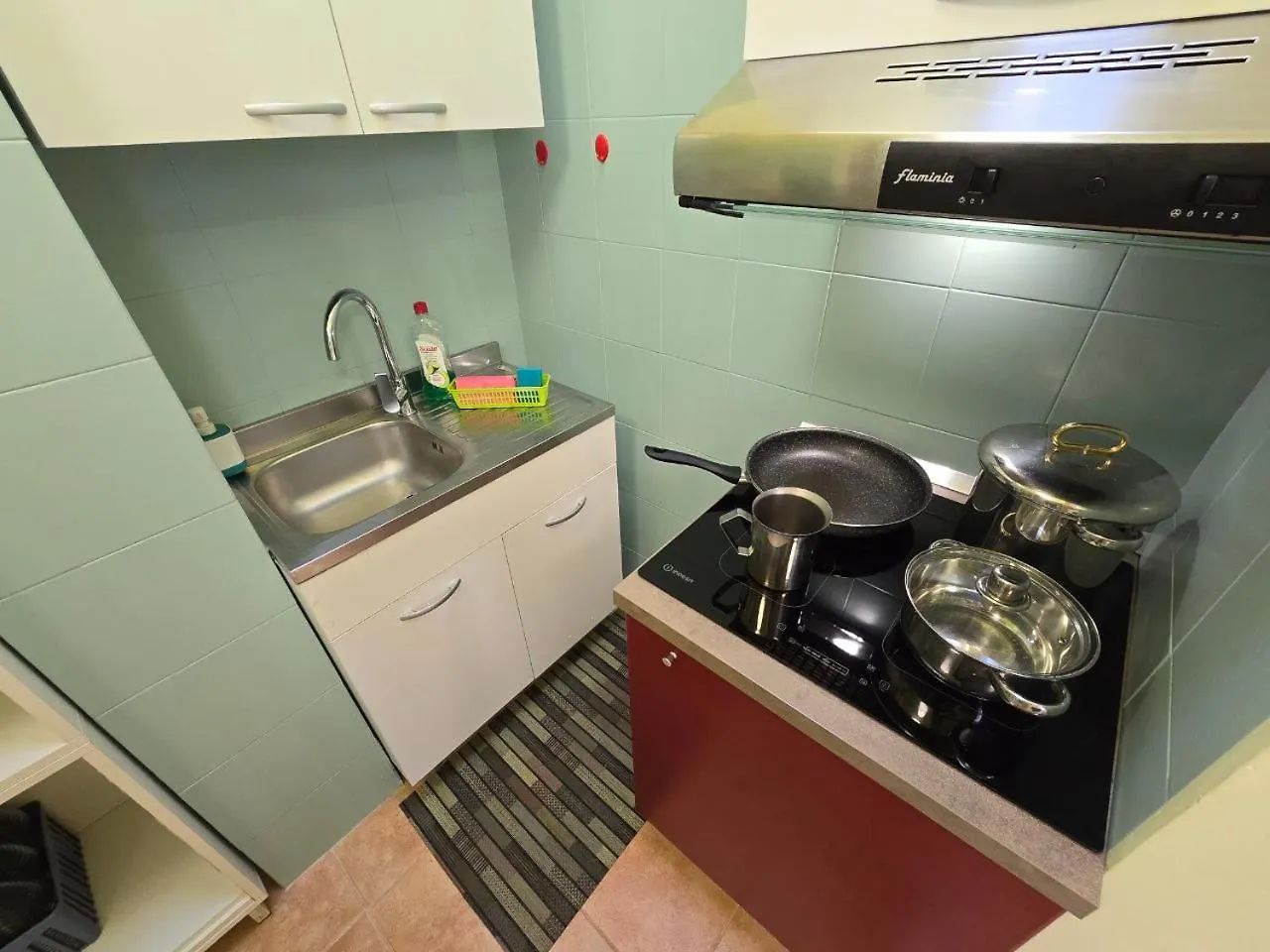 Essenza Del Mare Home Livorno 0*,  Italy